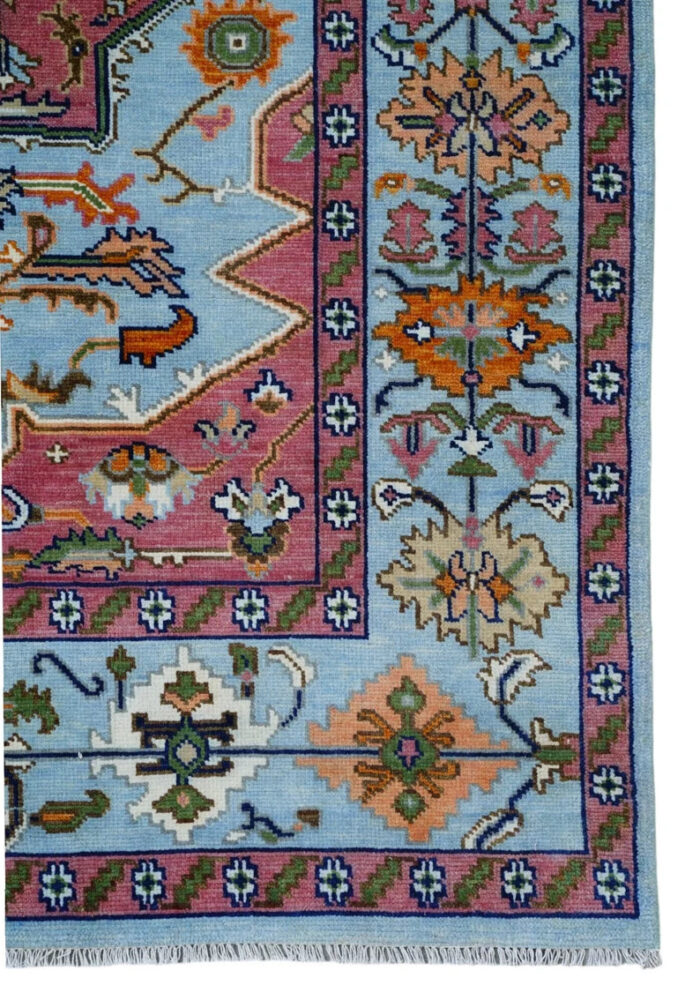 Hand Knotted Artistic Heriz Wool Rug Hand Knotted Artistic Heriz Wool Rug