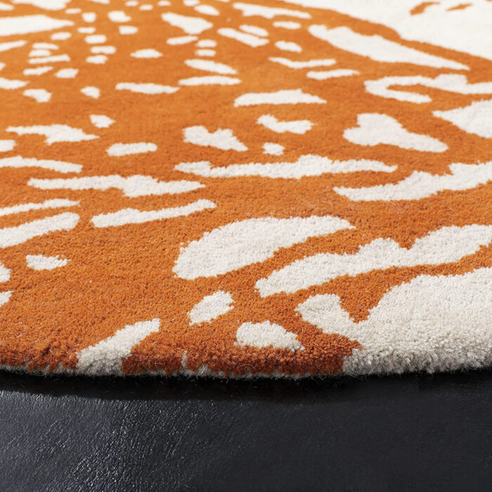 Round coral reef design rug in orange and cream – hand tufted wool carpet Round coral reef design rug in orange and cream – hand tufted wool carpet
