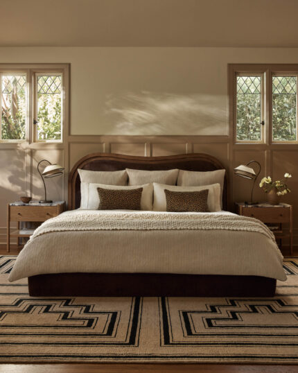 Wool hand knotted bedroom rug for modern interiors